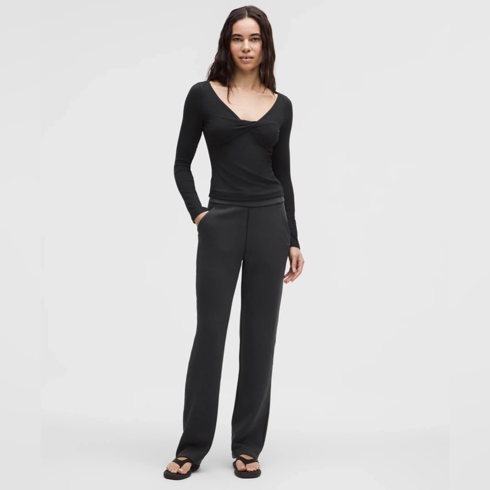 lululemon
Softstreme High-Rise Straight-Leg Pant *Regular*